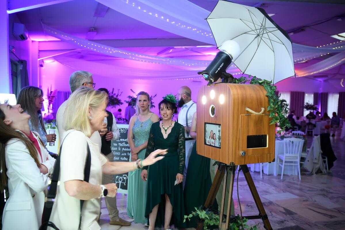 Photobooth au Domaine des Chênes Verts - mariage Var PACA